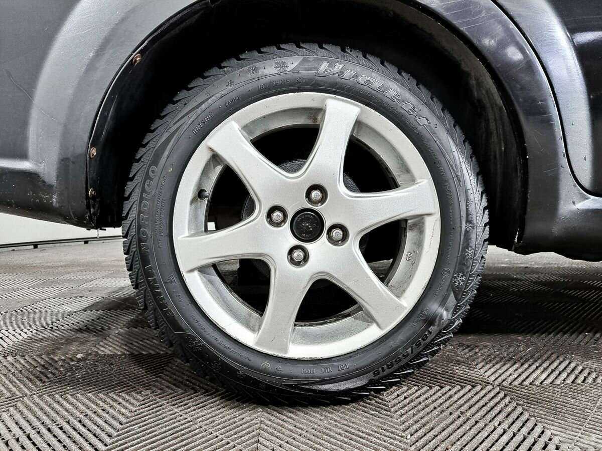 Chevrolet Aveo с пробегом — 2009 год. Фото: #15