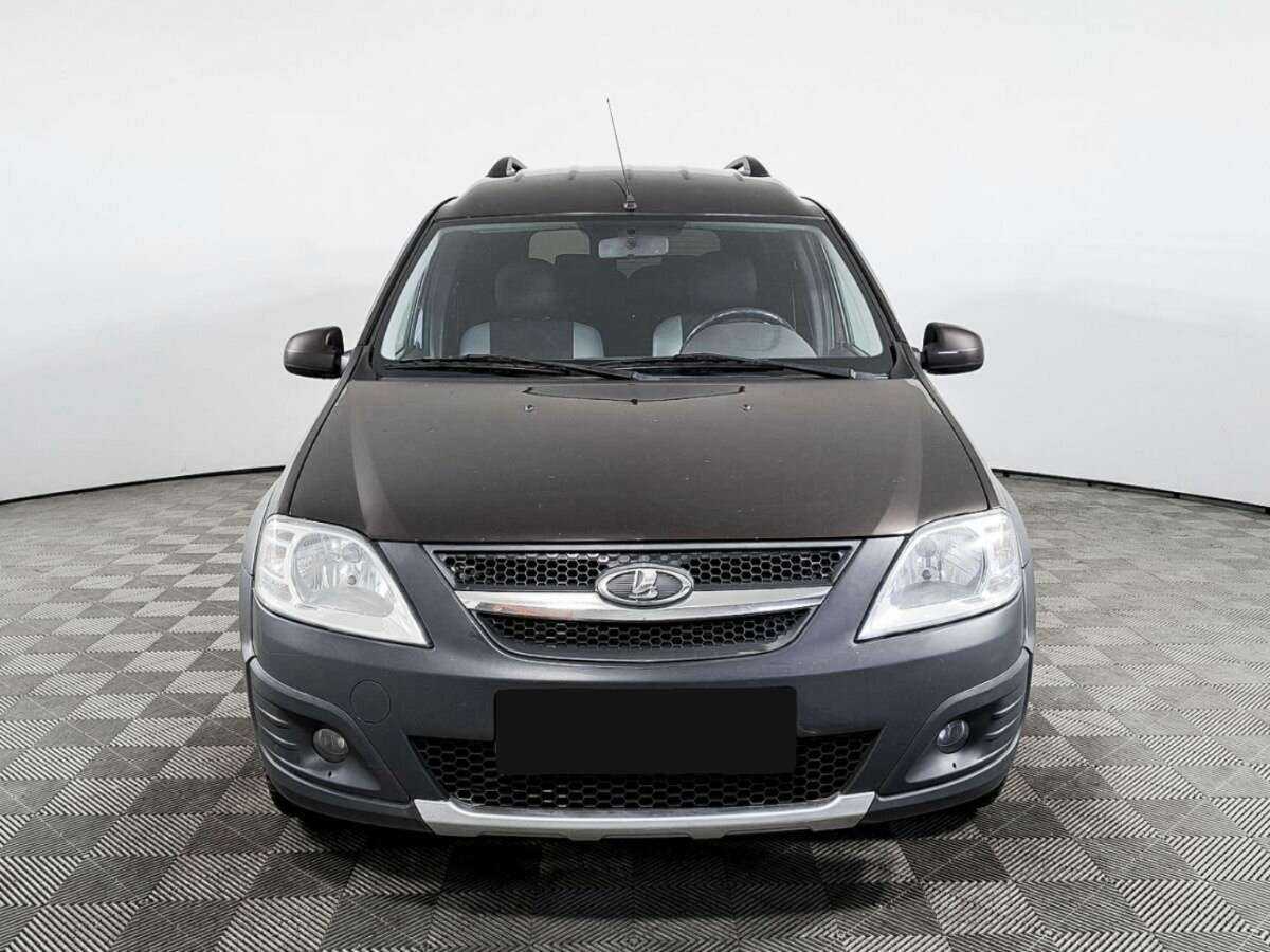 Lada (ВАЗ) Largus с пробегом — 2018 год. Фото: #1