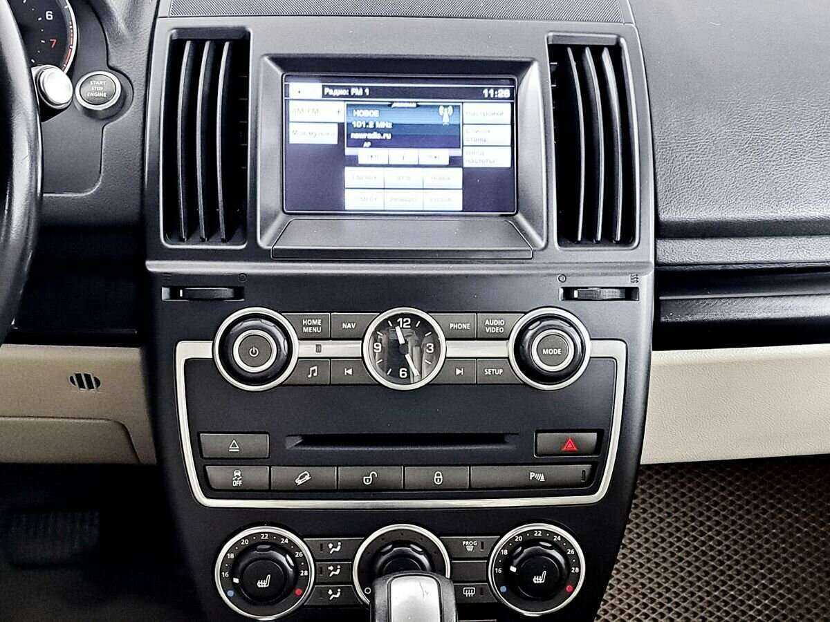 Land Rover Freelander с пробегом — 2014 год. Фото: #12