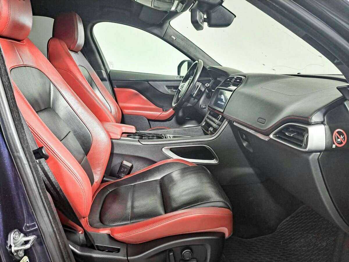 Jaguar F-Pace с пробегом — 2016 год. Фото: #8