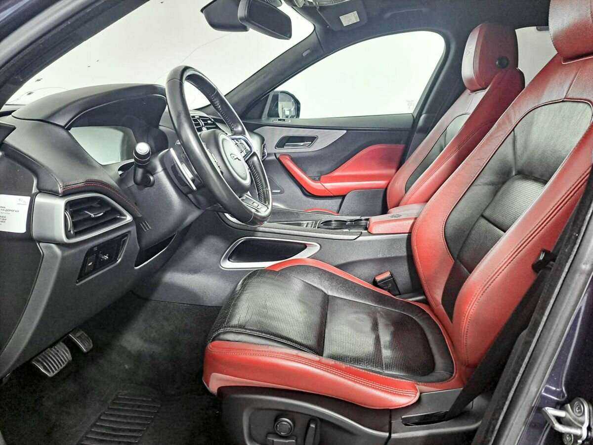 Jaguar F-Pace с пробегом — 2016 год. Фото: #11