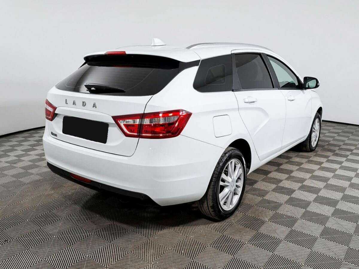 Lada (ВАЗ) Vesta с пробегом — 2018 год. Фото: #4