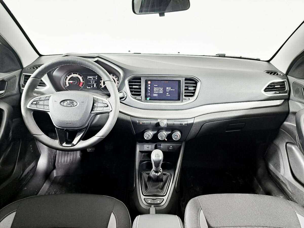 Lada (ВАЗ) Vesta с пробегом — 2023 год. Фото: #9