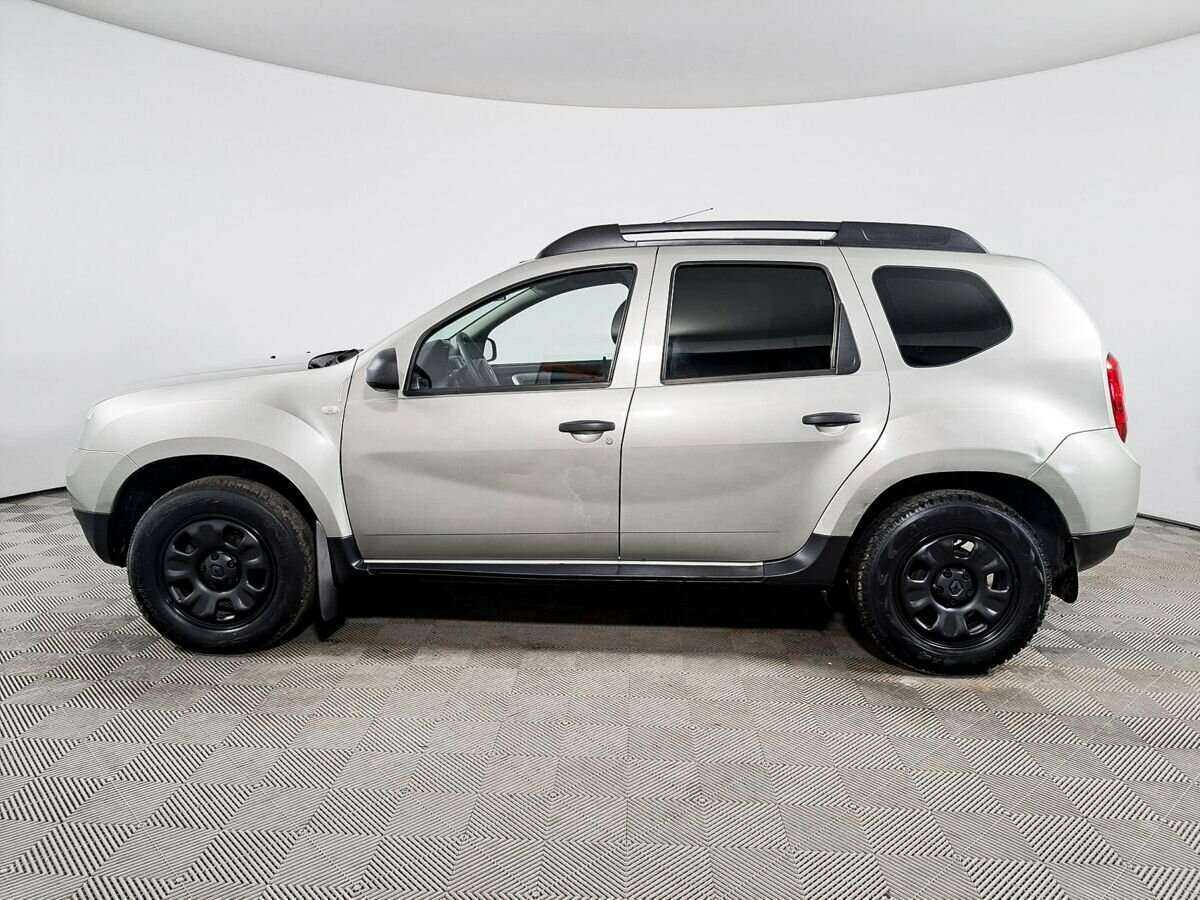 Renault Duster с пробегом — 2012 год. Фото: #7