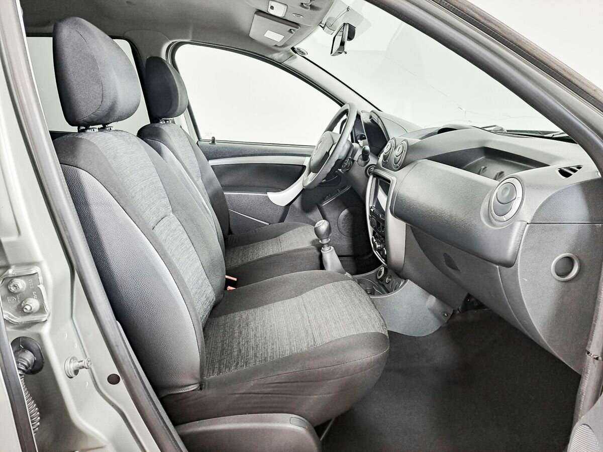 Renault Duster с пробегом — 2012 год. Фото: #8