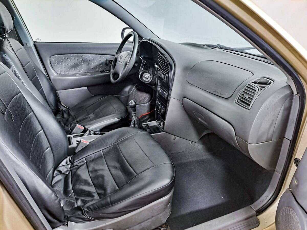 Kia Spectra с пробегом — 2008 год. Фото: #4