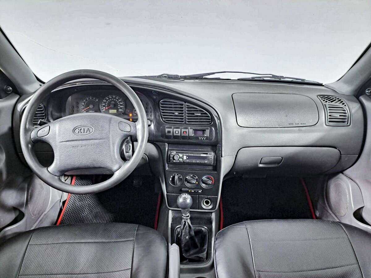 Kia Spectra с пробегом — 2008 год. Фото: #7