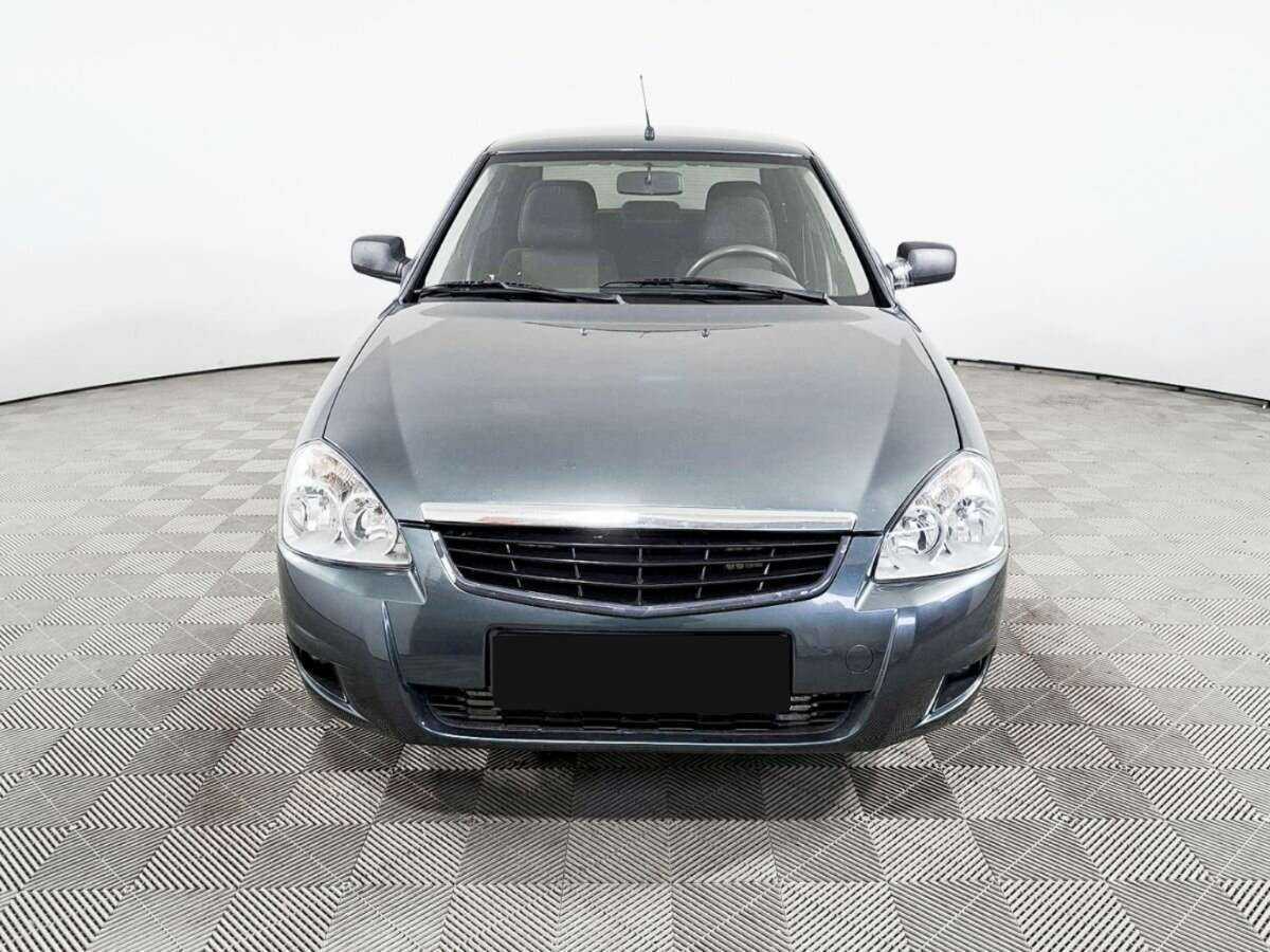 Lada (ВАЗ) Priora с пробегом — 2011 год. Фото: #1