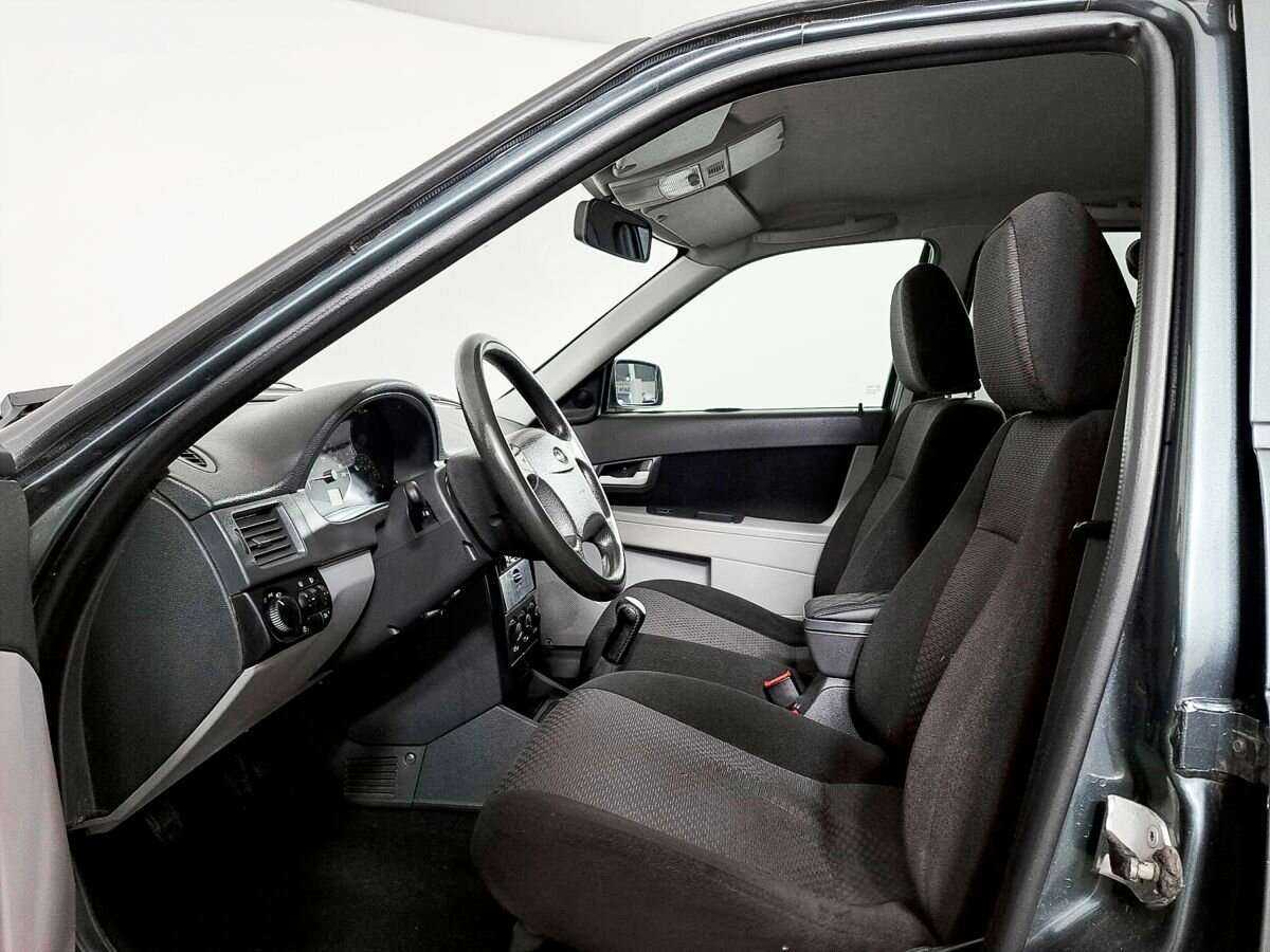 Lada (ВАЗ) Priora с пробегом — 2011 год. Фото: #12