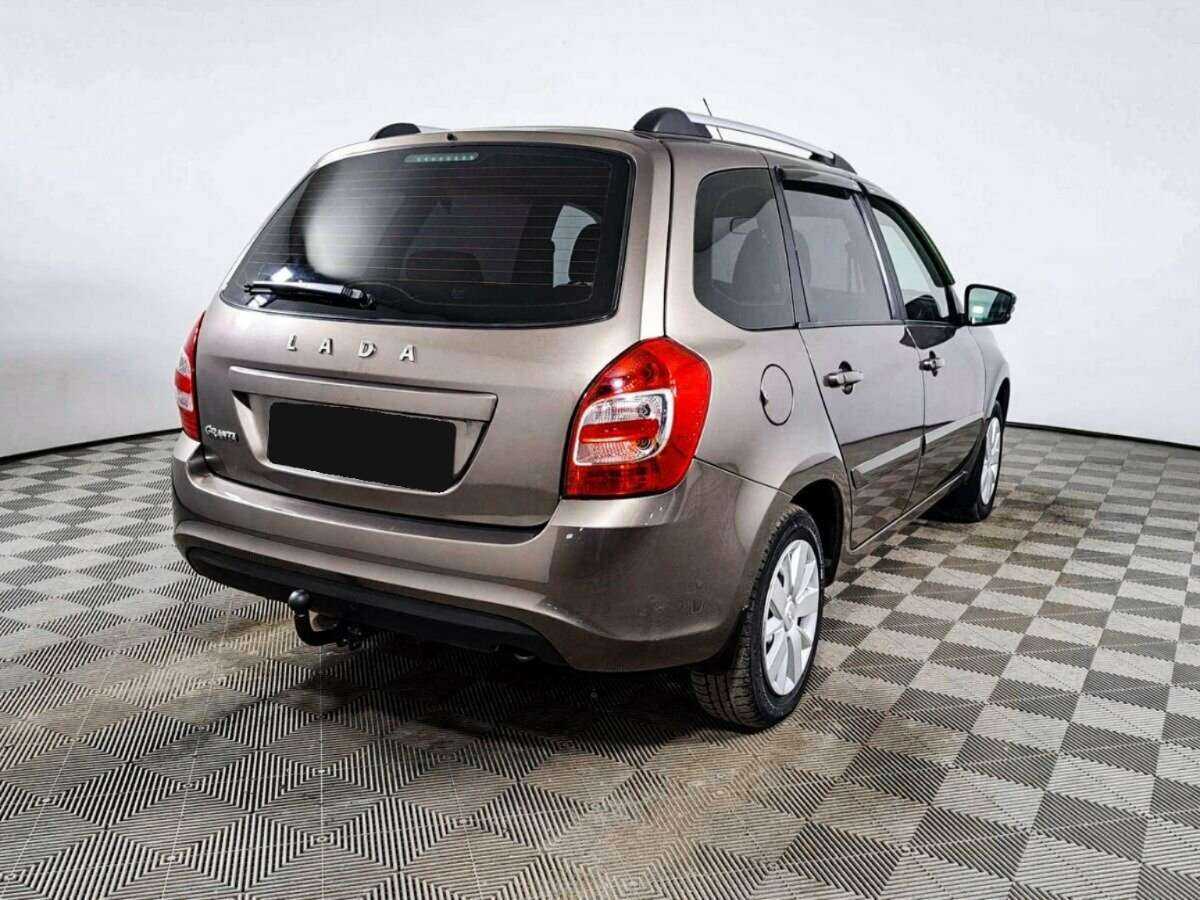 Lada (ВАЗ) Granta с пробегом — 2019 год. Фото: #4