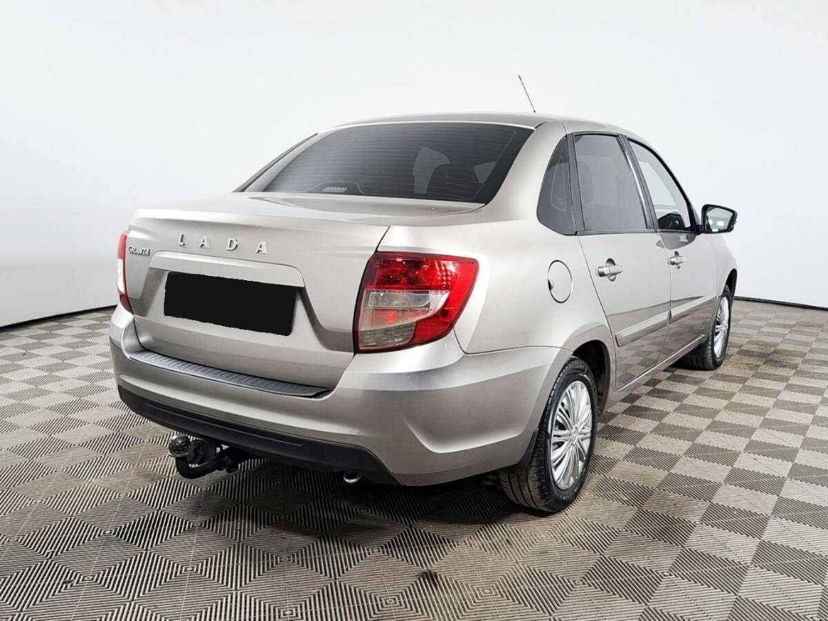 Lada (ВАЗ) Granta с пробегом — 2019 год. Фото: #4
