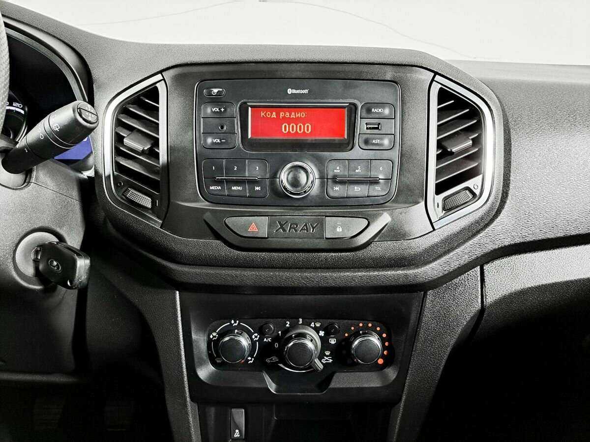 Lada (ВАЗ) XRAY с пробегом — 2018 год. Фото: #11