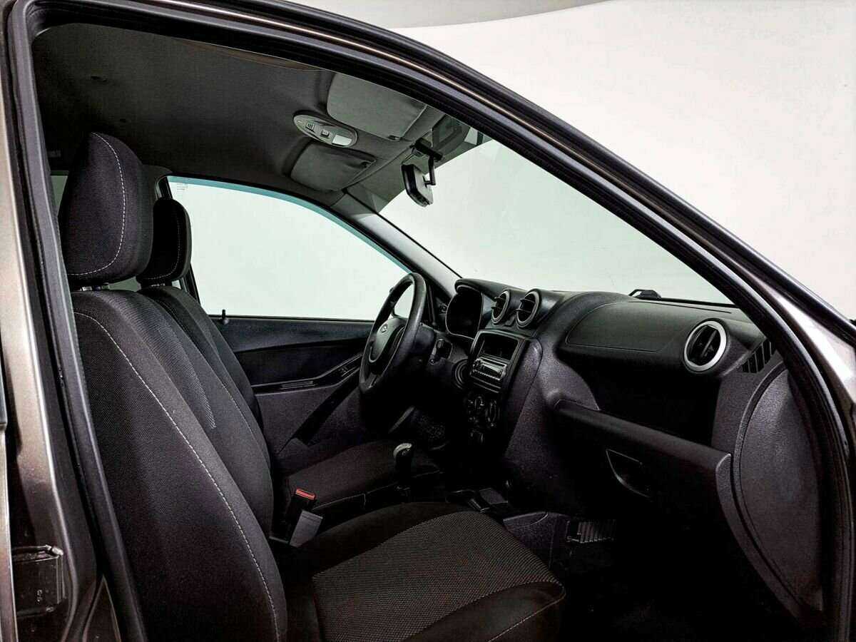 Lada (ВАЗ) Granta с пробегом — 2017 год. Фото: #9