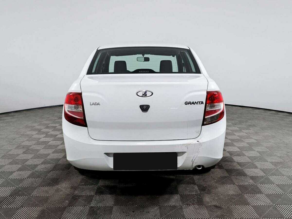Lada (ВАЗ) Granta с пробегом — 2017 год. Фото: #5
