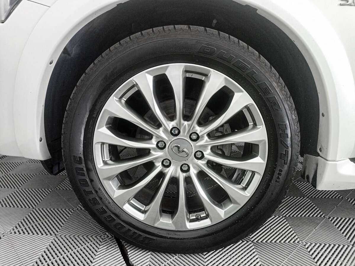 Infiniti QX80 с пробегом — 2016 год. Фото: #17