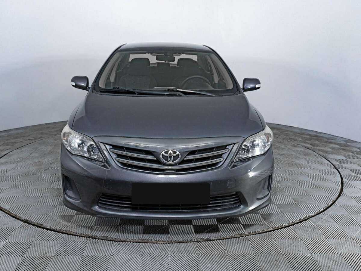 Toyota Corolla с пробегом — 2011 год. Фото: #1