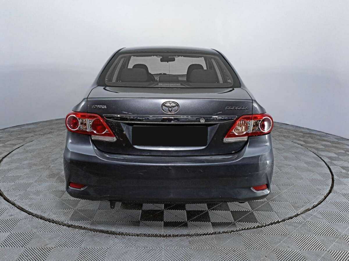 Toyota Corolla с пробегом — 2011 год. Фото: #5