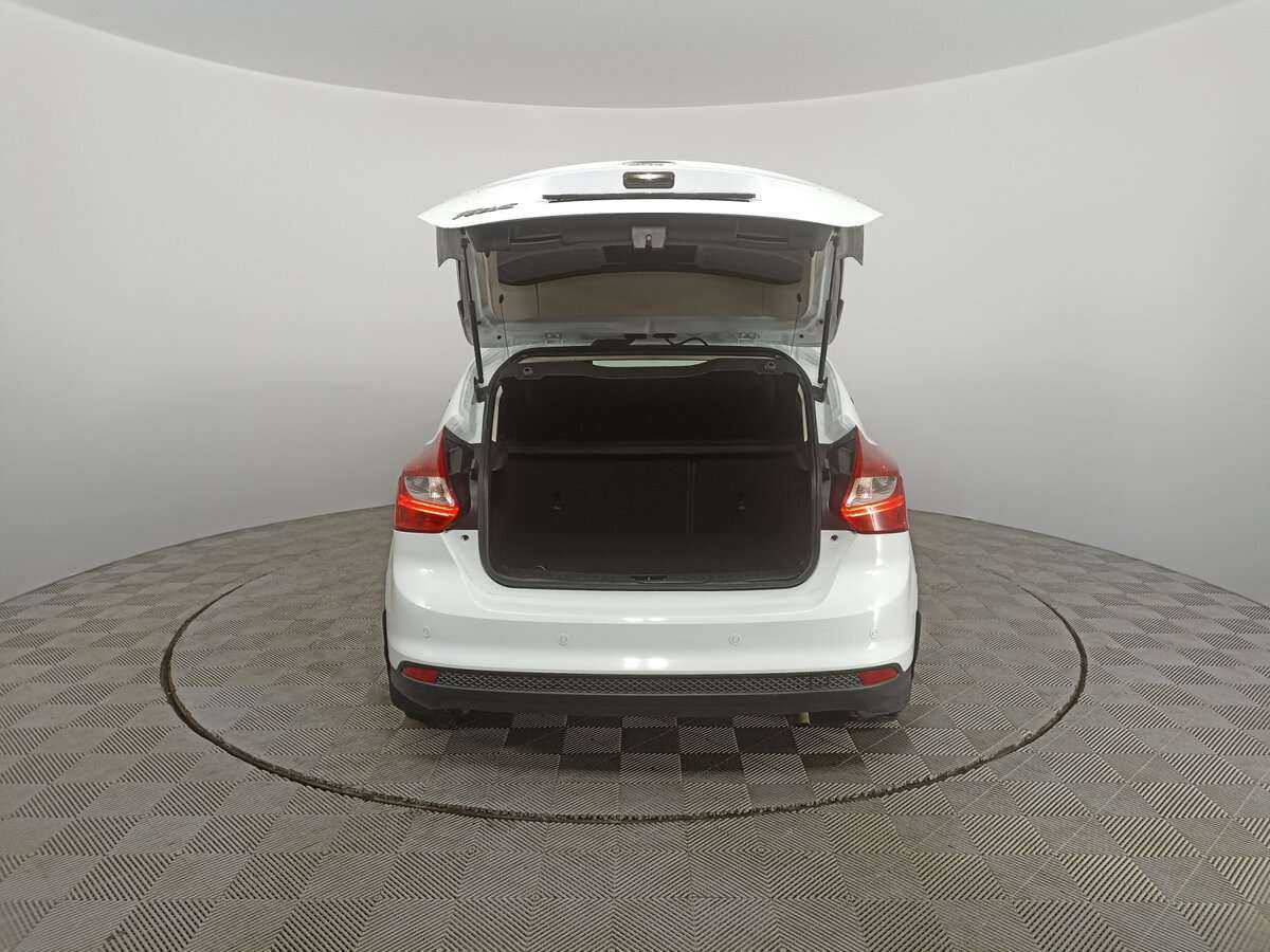 Ford Focus с пробегом — 2011 год. Фото: #9