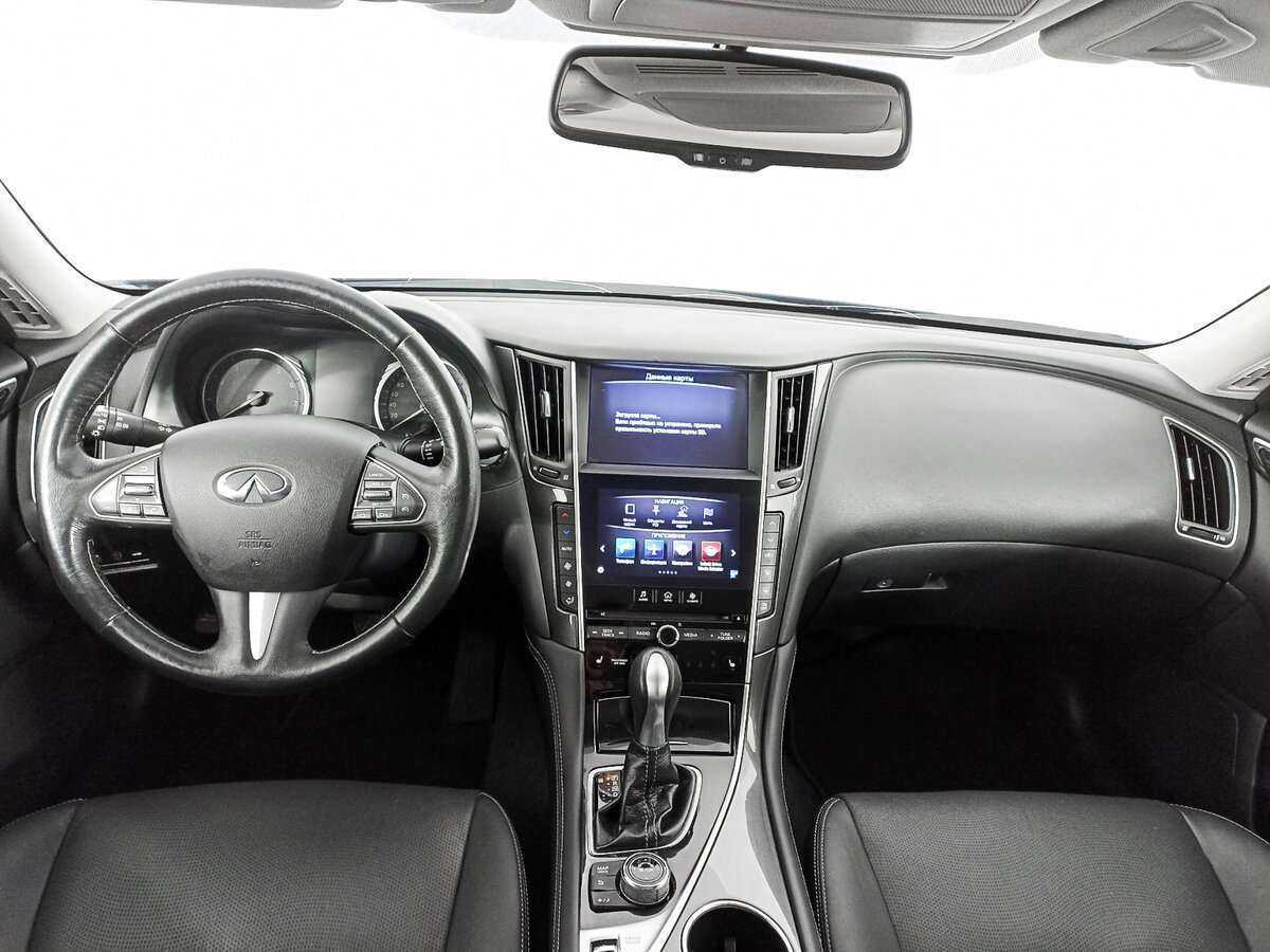 Infiniti Q50 с пробегом — 2017 год. Фото: #11