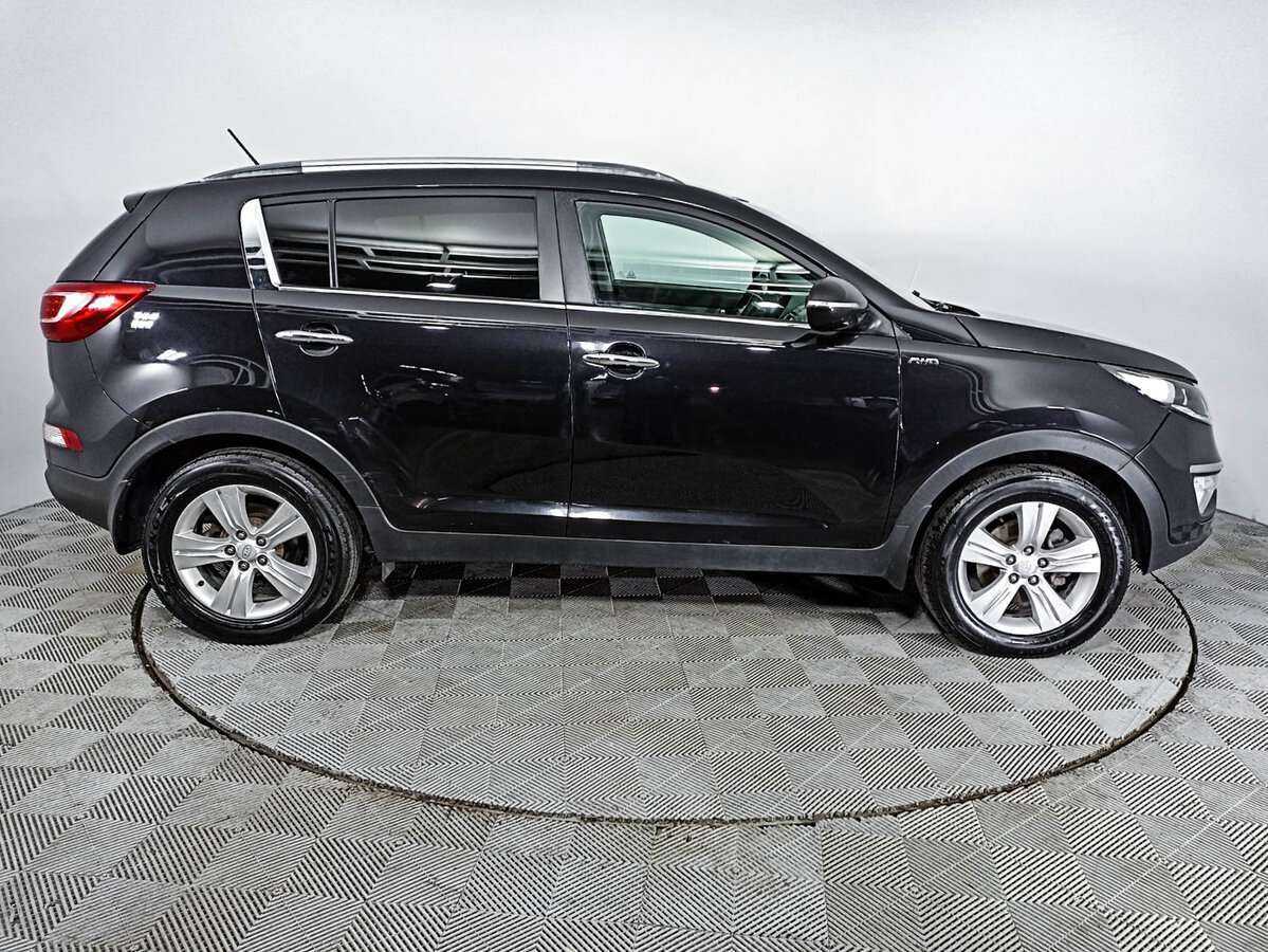 Kia Sportage с пробегом — 2011 год. Фото: #3