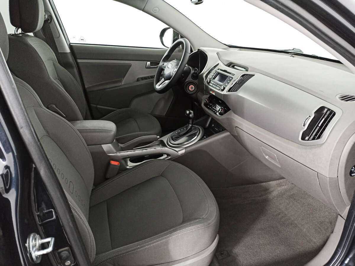 Kia Sportage с пробегом — 2011 год. Фото: #8