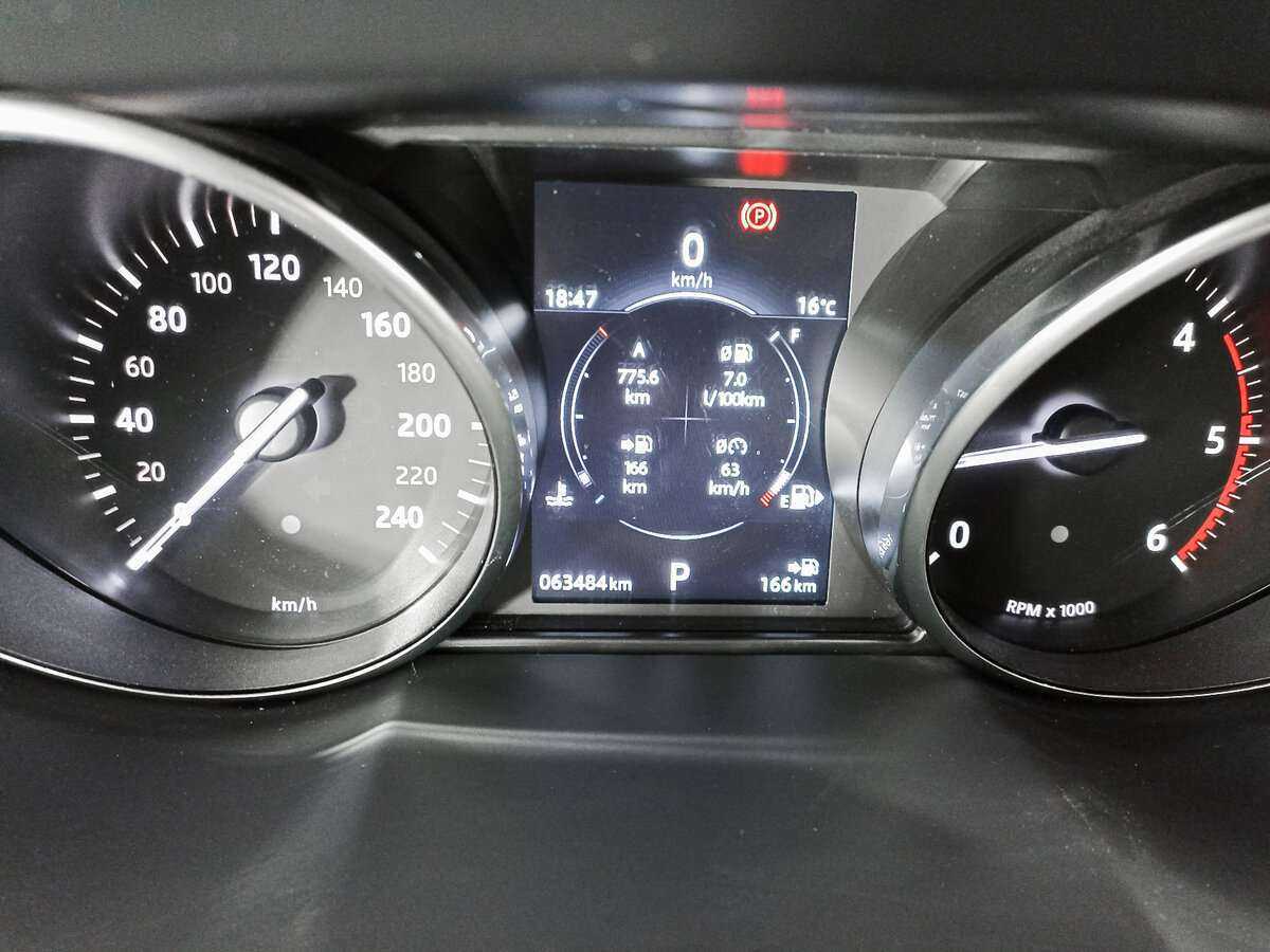 Land Rover Range Rover Evoque с пробегом — 2016 год. Фото: #10