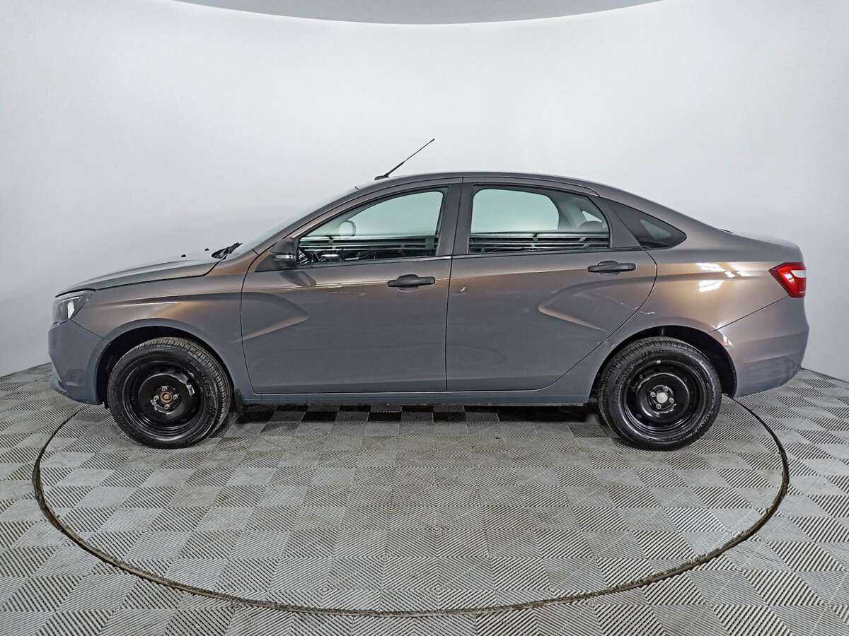 Lada (ВАЗ) Vesta с пробегом — 2020 год. Фото: #7