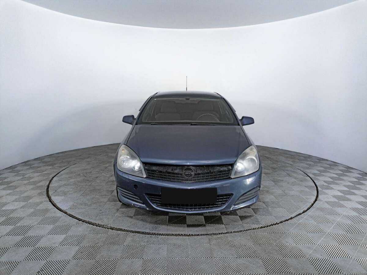 Opel Astra с пробегом — 2008 год. Фото: #1