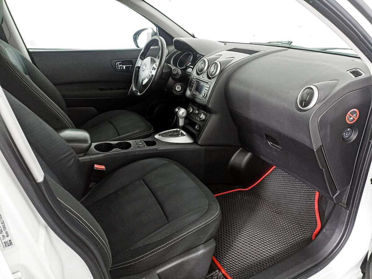 Nissan Qashqai с пробегом — 2010 год. Фото: #8