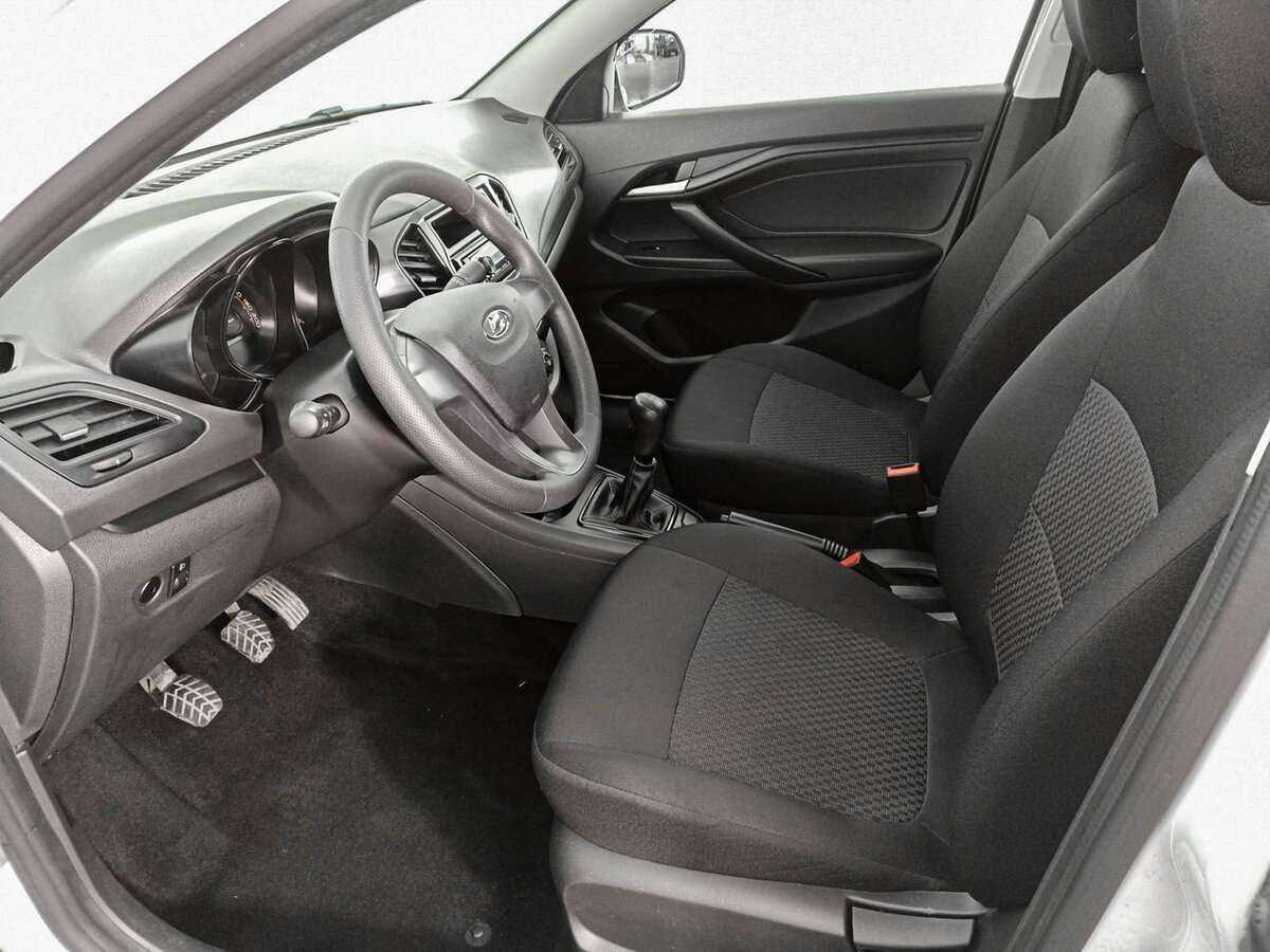 Lada (ВАЗ) Vesta с пробегом — 2021 год. Фото: #13