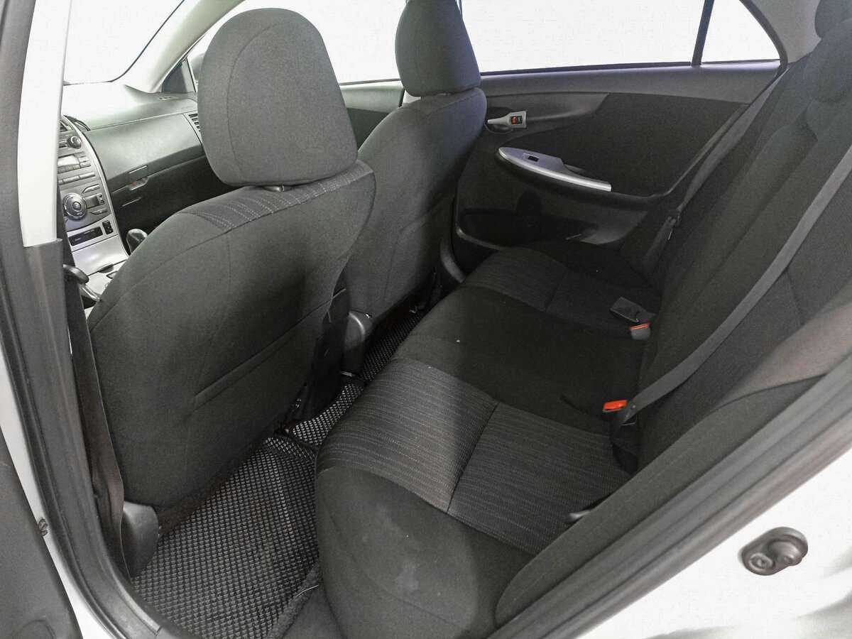 Toyota Corolla с пробегом — 2008 год. Фото: #8