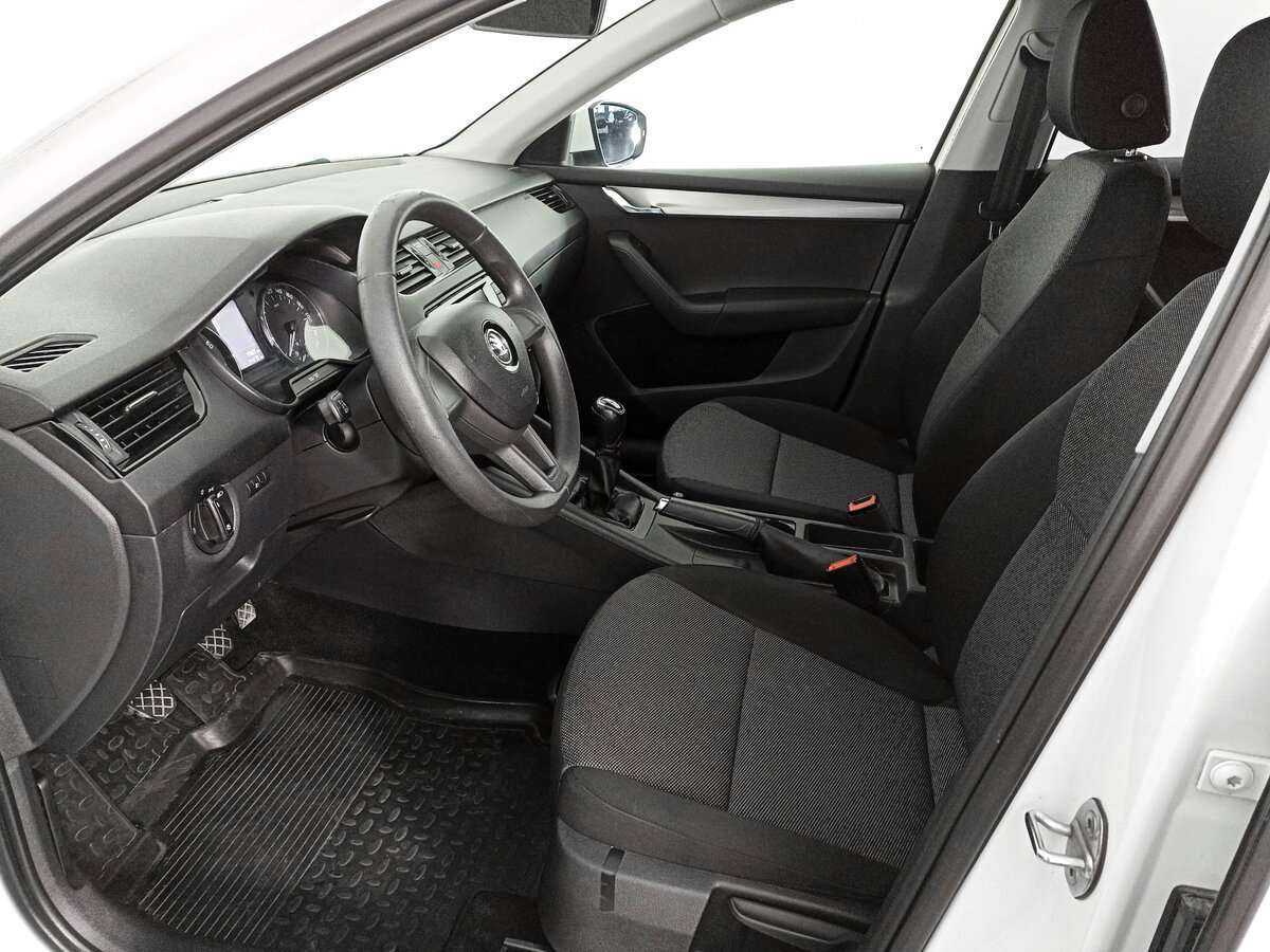 Skoda Octavia с пробегом — 2016 год. Фото: #13