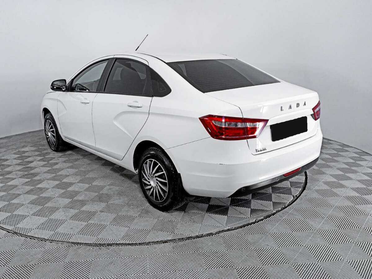 Lada (ВАЗ) Vesta с пробегом — 2020 год. Фото: #6
