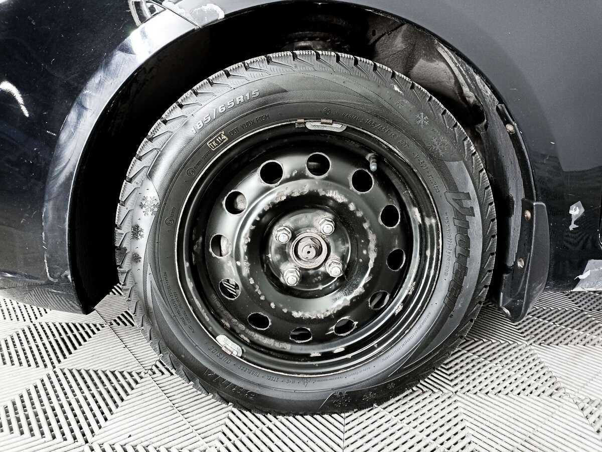 Kia Rio с пробегом — 2012 год. Фото: #16