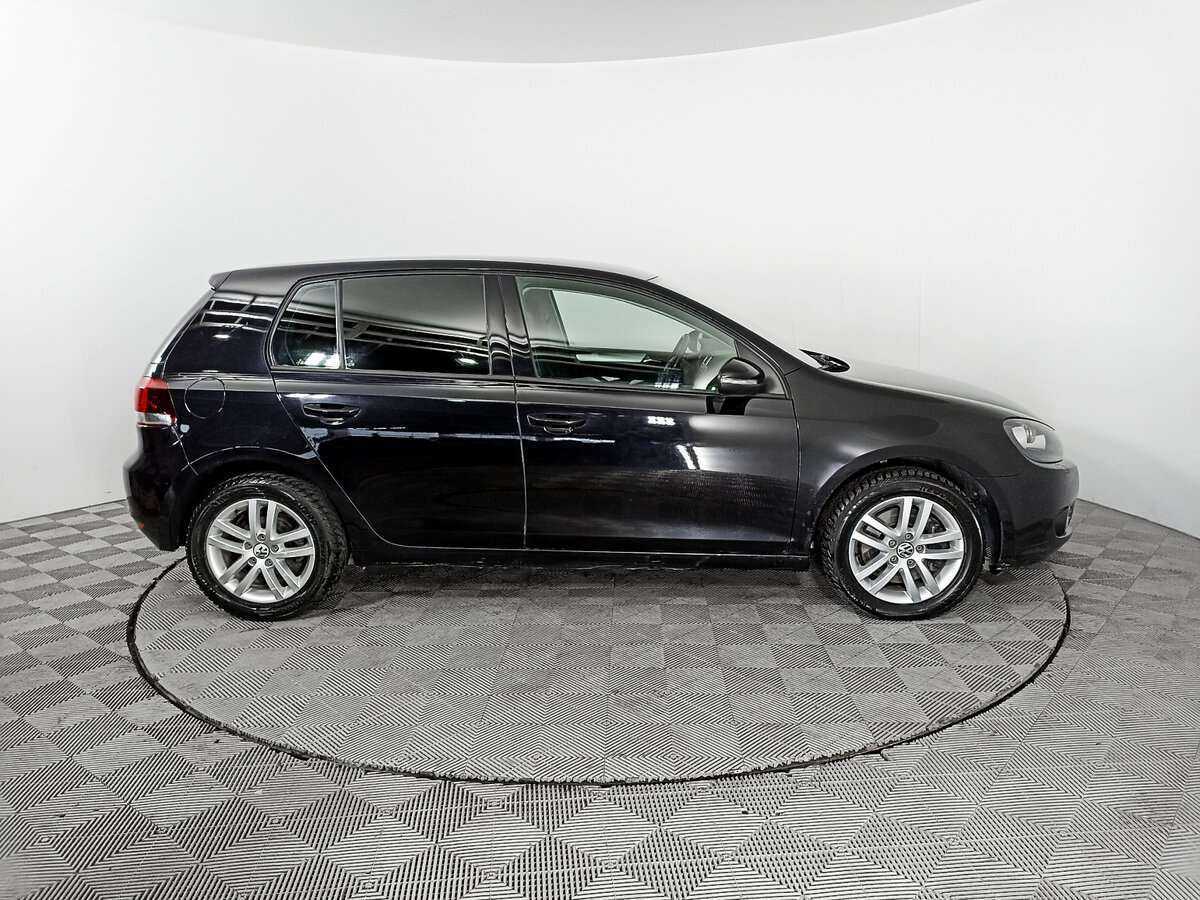 Volkswagen Golf с пробегом — 2011 год. Фото: #3