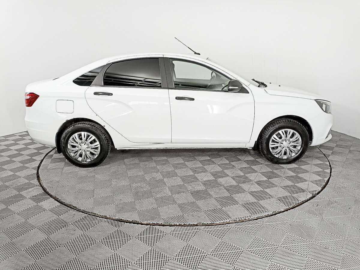 Lada (ВАЗ) Vesta с пробегом — 2019 год. Фото: #3