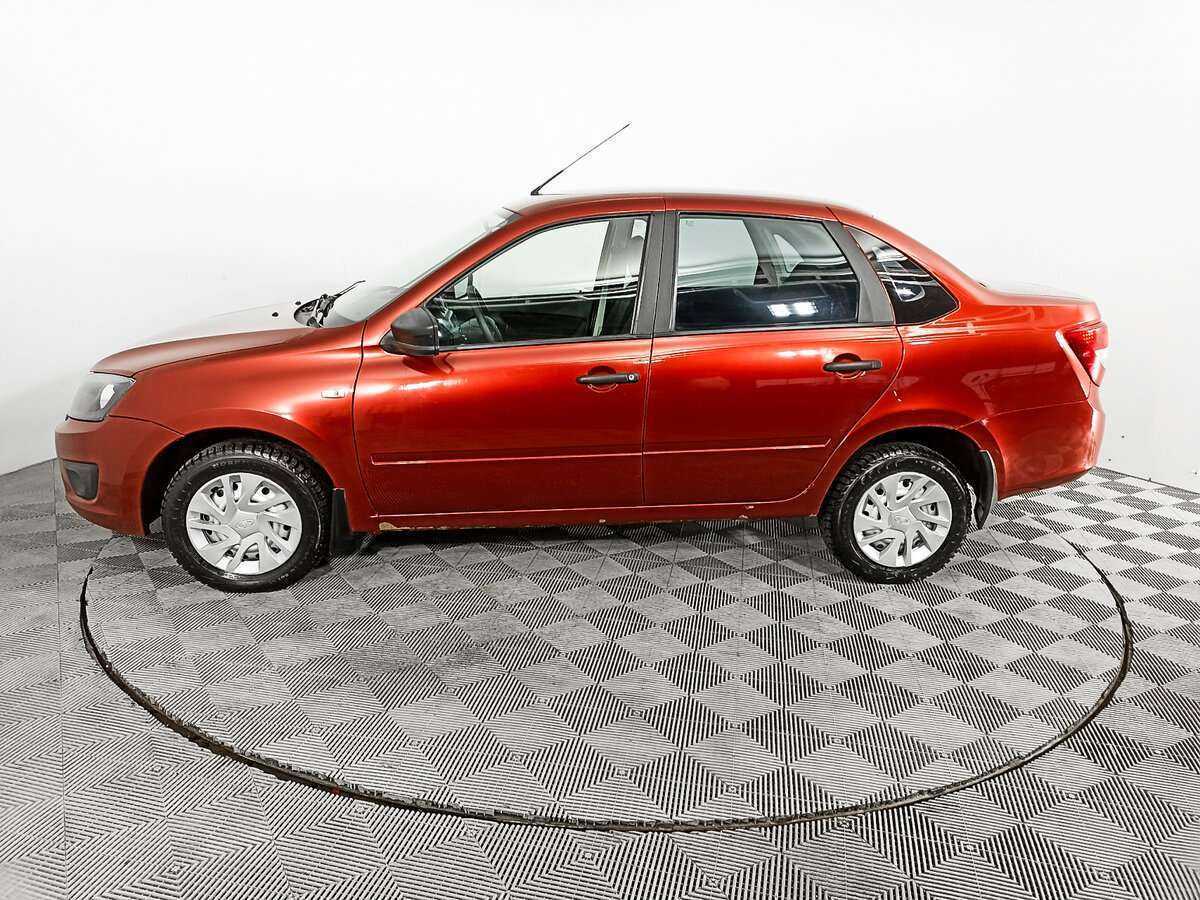 Lada (ВАЗ) Granta с пробегом — 2018 год. Фото: #7