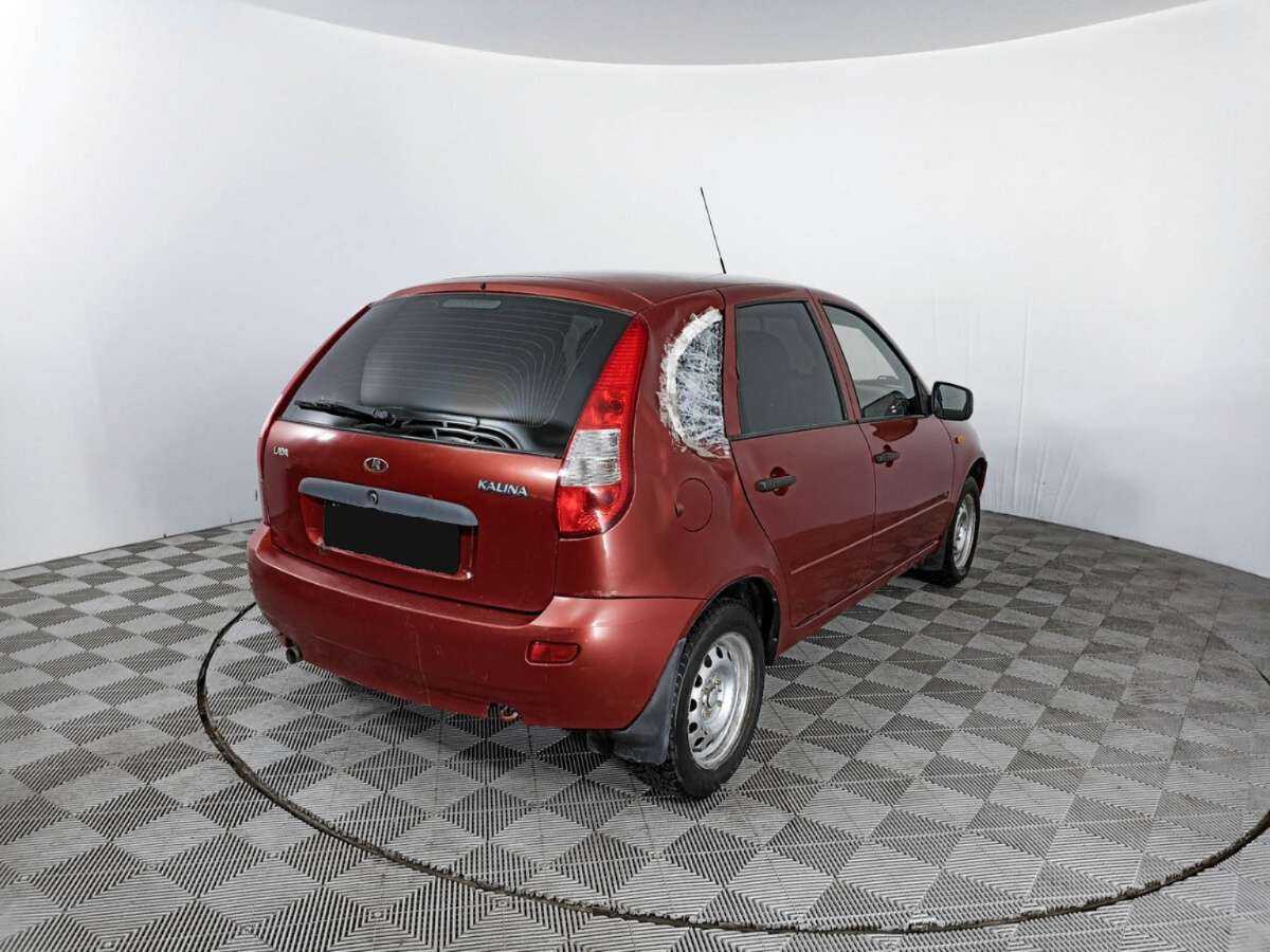 Lada (ВАЗ) Kalina с пробегом — 2012 год. Фото: #4