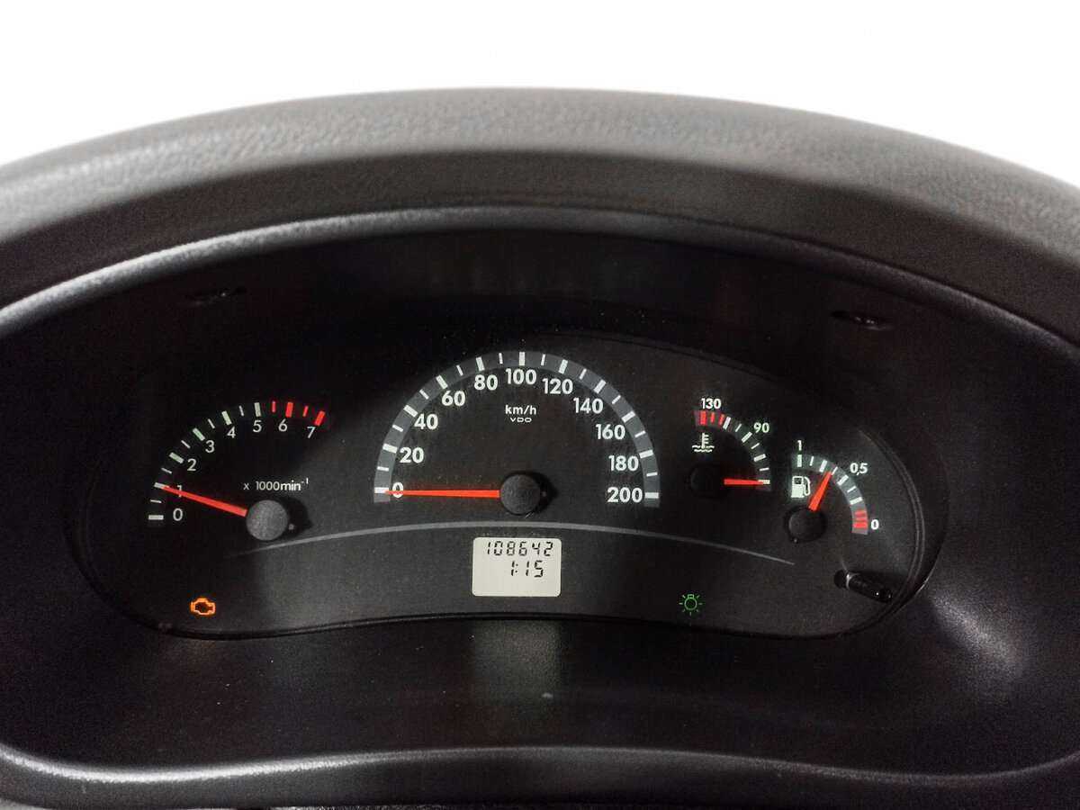 Lada (ВАЗ) Kalina с пробегом — 2012 год. Фото: #12