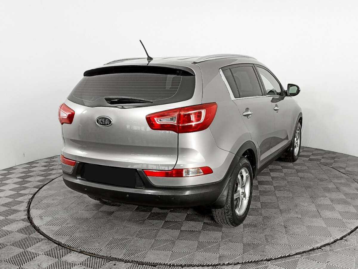 Kia Sportage с пробегом — 2011 год. Фото: #4
