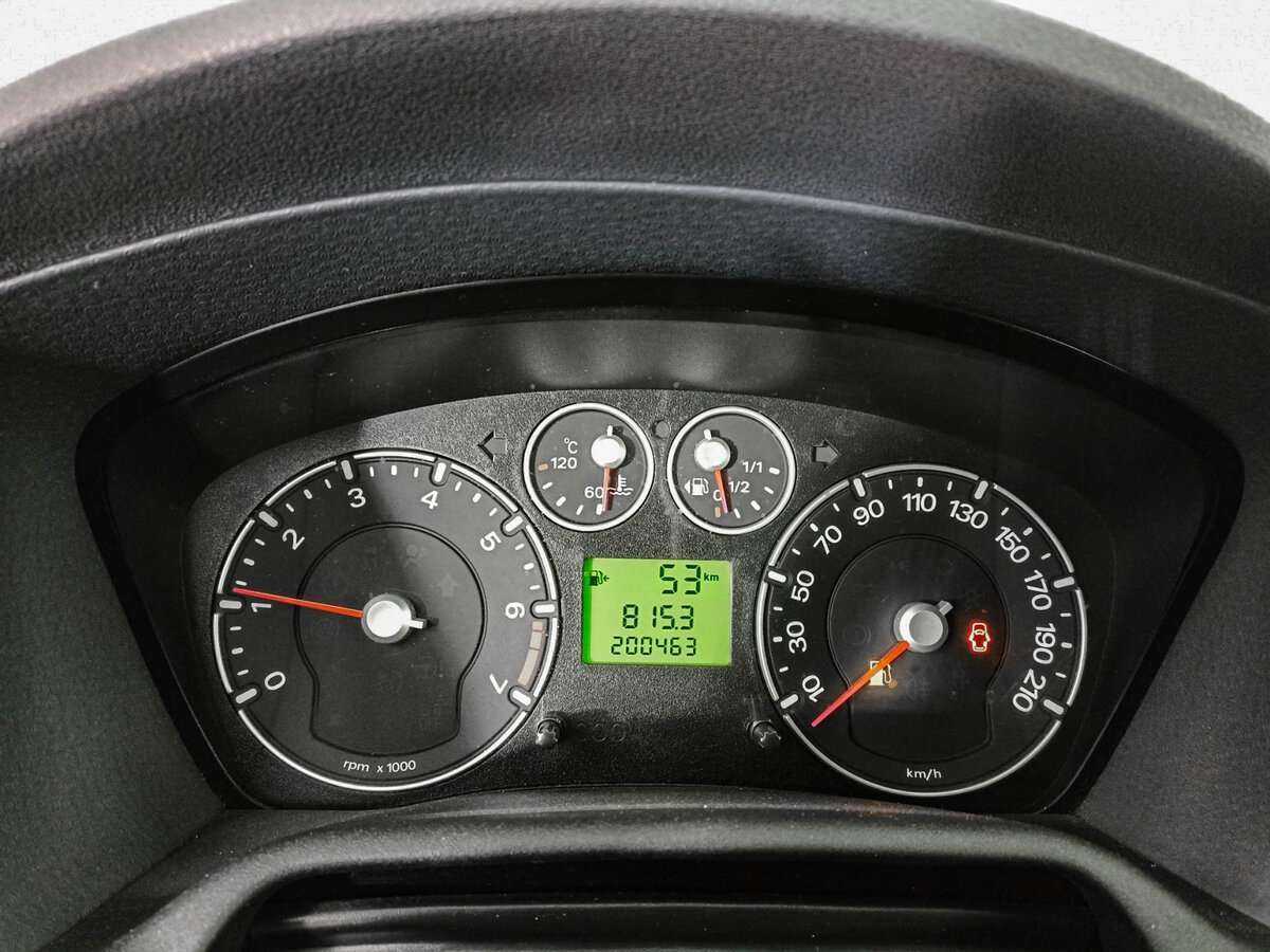 Ford Fusion с пробегом — 2008 год. Фото: #10