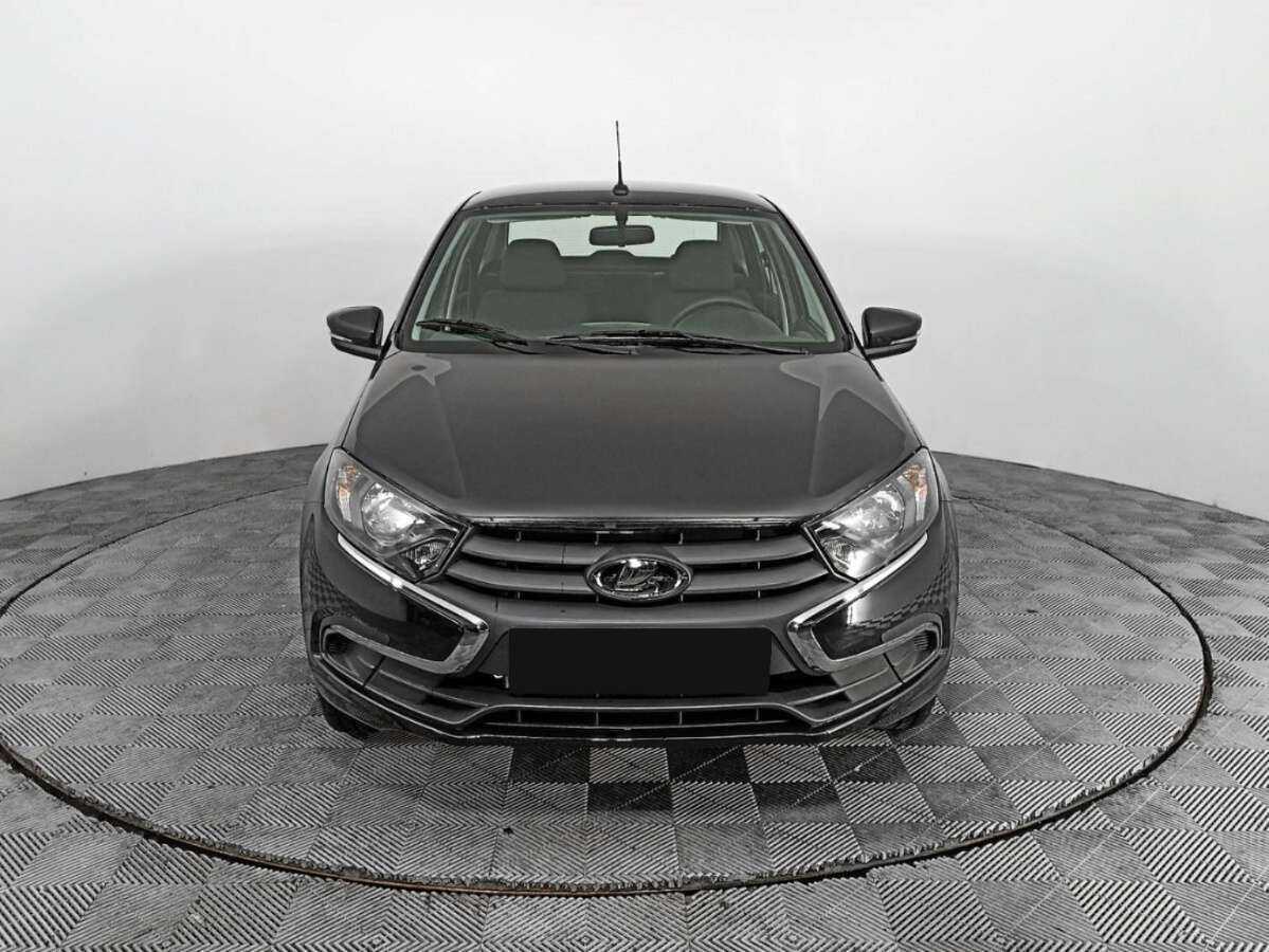 Lada (ВАЗ) Granta с пробегом — 2024 год. Фото: #1