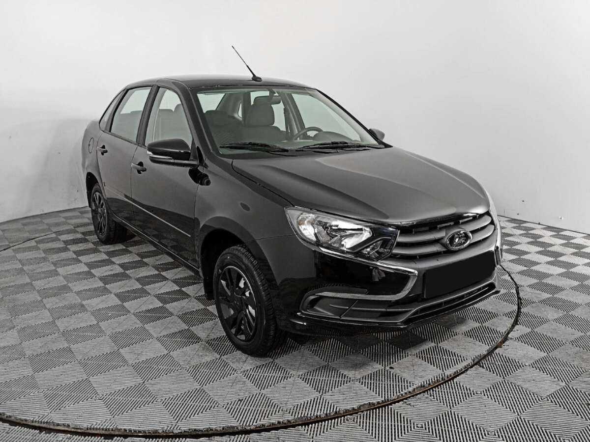 Lada (ВАЗ) Granta с пробегом — 2024 год. Фото: #2