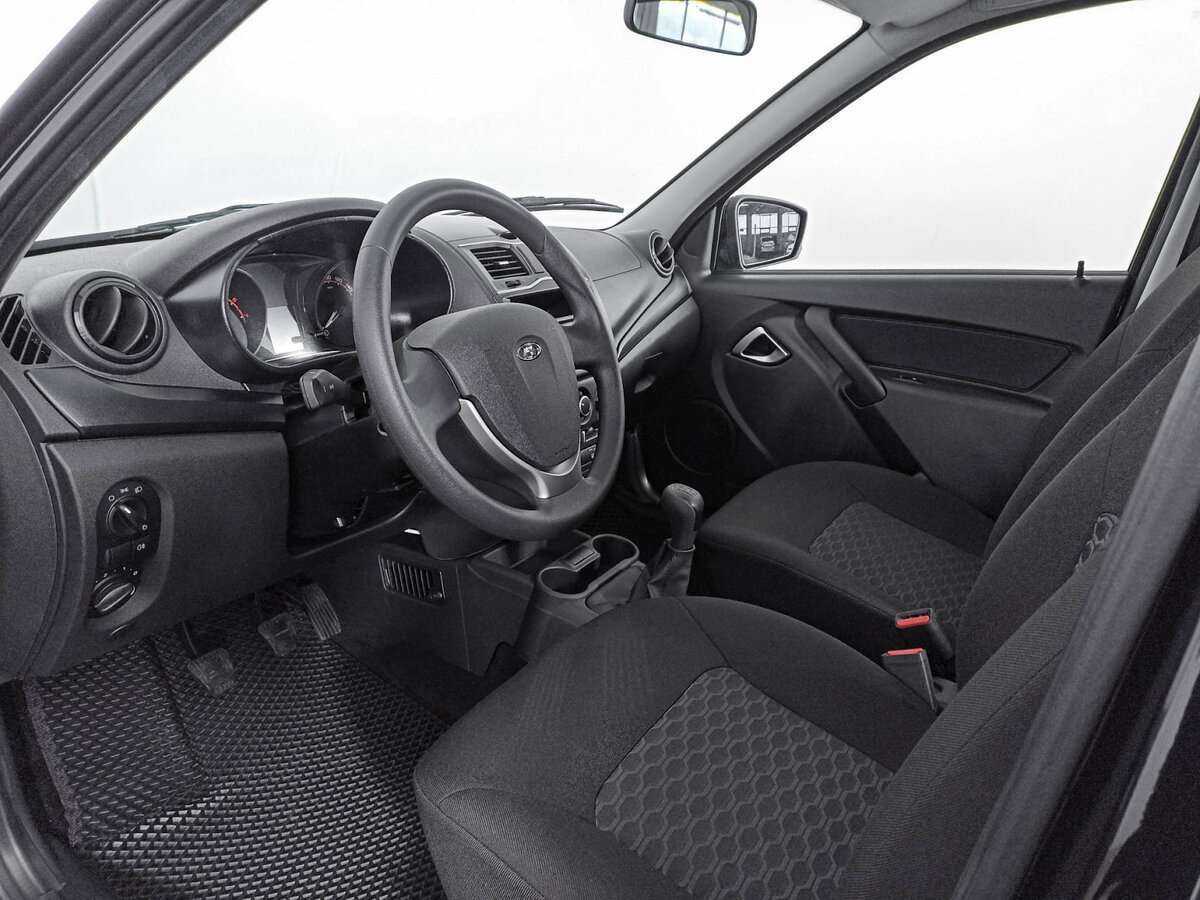 Lada (ВАЗ) Granta с пробегом — 2024 год. Фото: #13