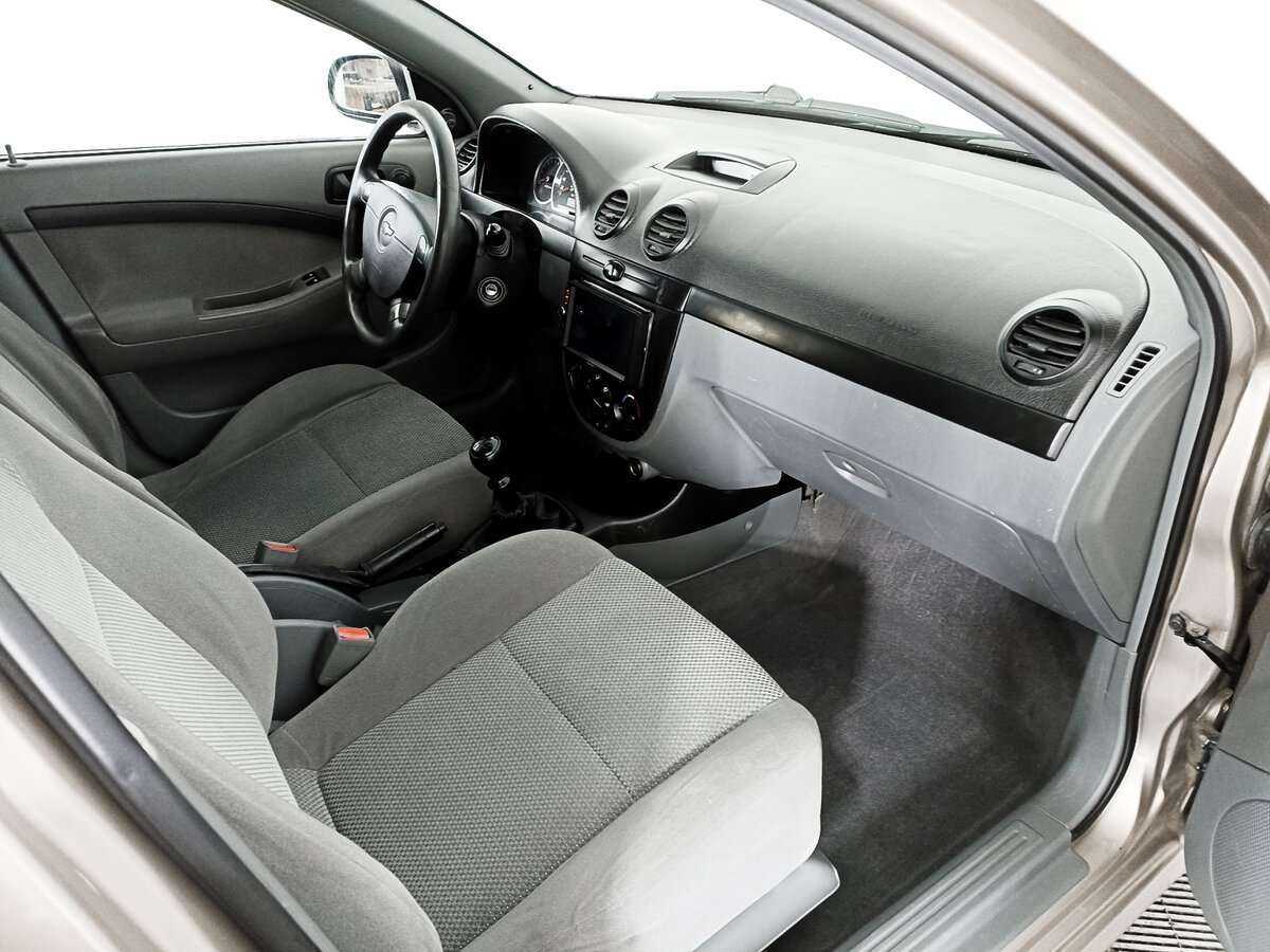 Chevrolet Lacetti с пробегом — 2008 год. Фото: #8