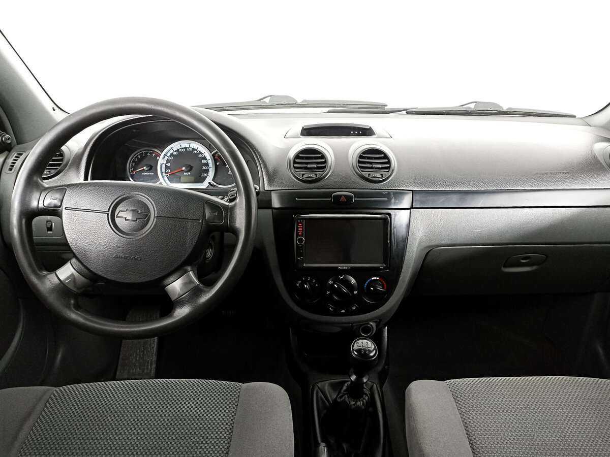 Chevrolet Lacetti с пробегом — 2008 год. Фото: #11