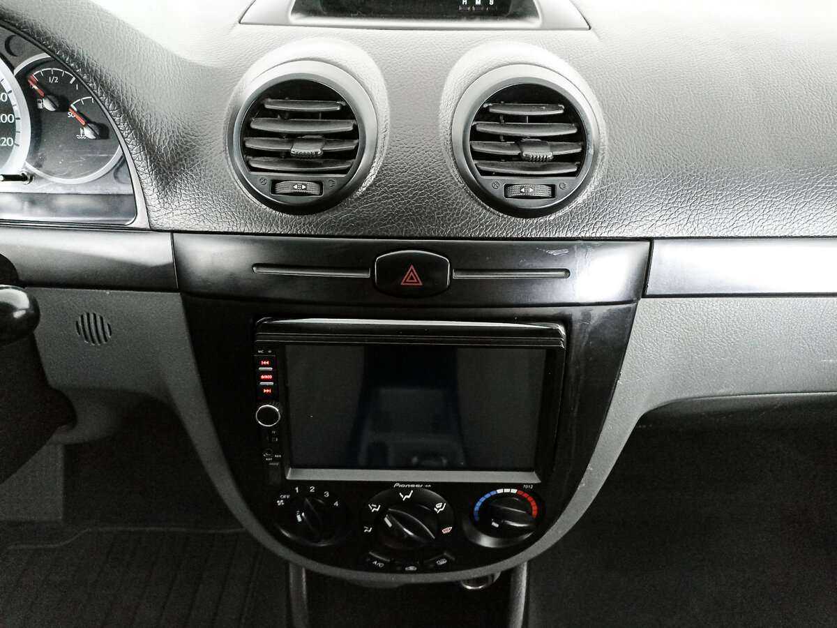 Chevrolet Lacetti с пробегом — 2008 год. Фото: #12