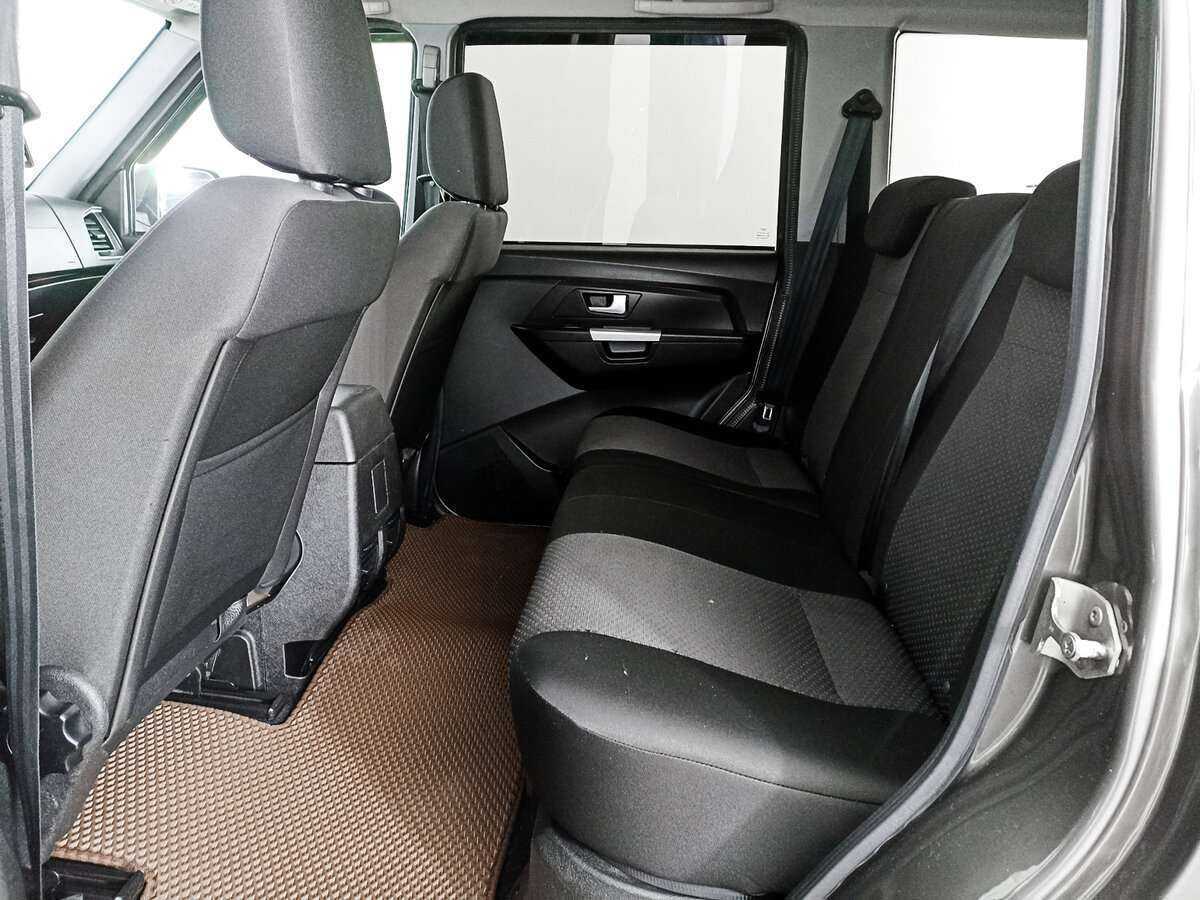 УАЗ Patriot с пробегом — 2016 год. Фото: #9