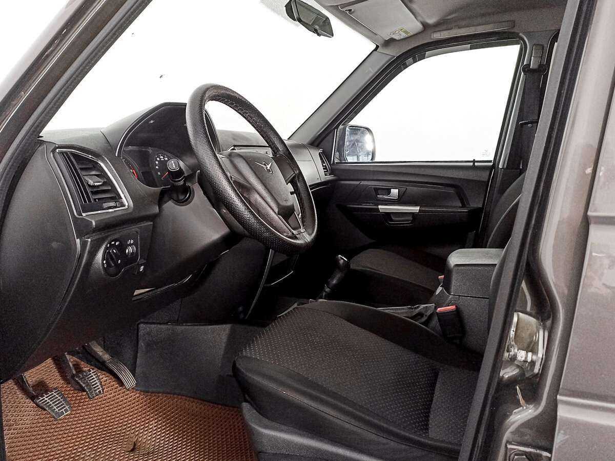 УАЗ Patriot с пробегом — 2016 год. Фото: #13