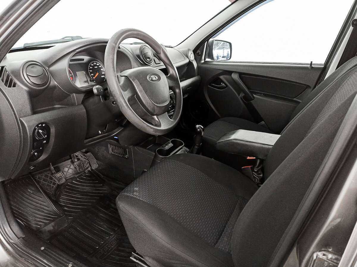 Lada (ВАЗ) Granta с пробегом — 2014 год. Фото: #11